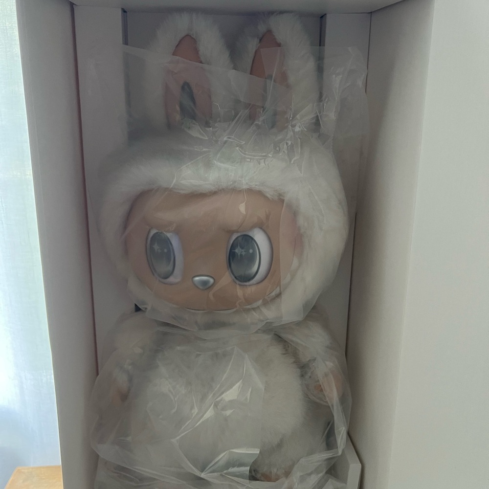 Authentic THE MONSTERS - ANGEL IN CLOUDS New